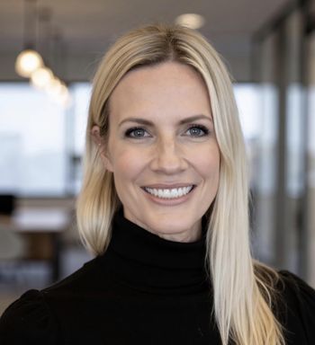 Portrait of Amanda Smith, Realtor